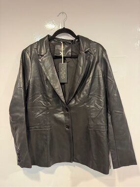 Black Leather NWT Bellivera Blazer Jacket - Classic Tailored Style